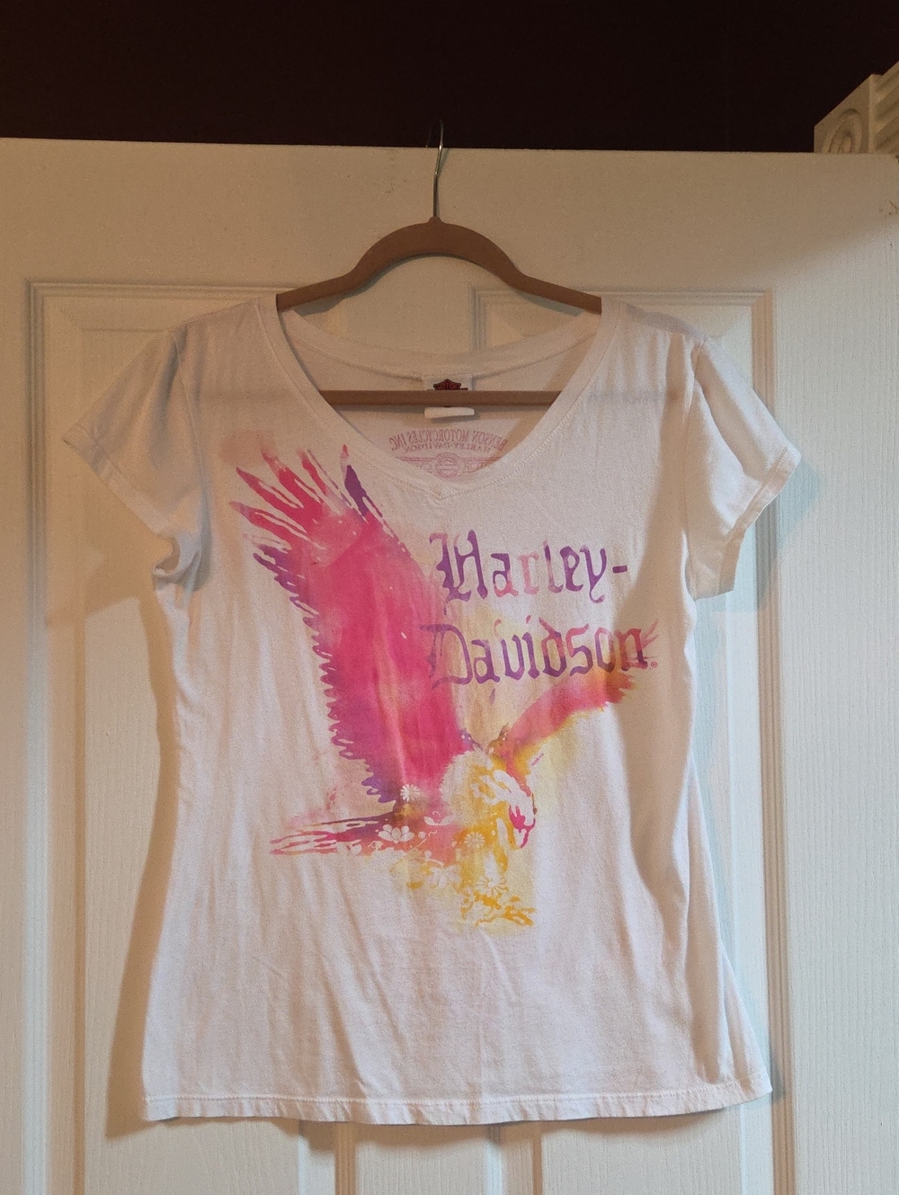 Pretty Vintage Harley Davidson Lightweght V-Neck T-Shirt.